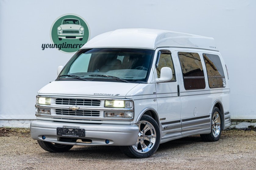 Chevrolet Express STARCRAFT