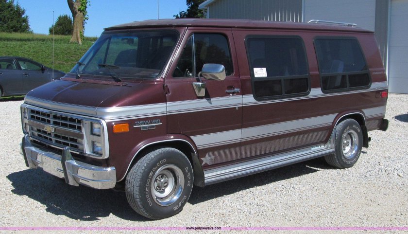 Chevrolet chevy van 1996