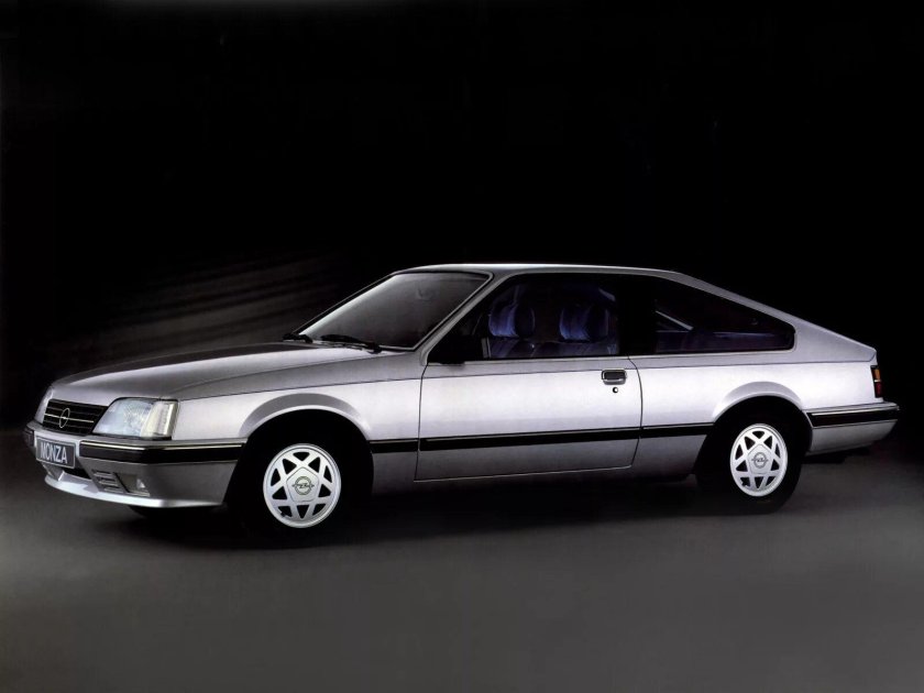 Opel Monza 1983