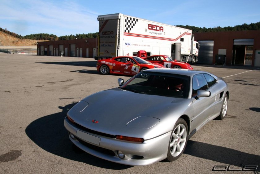 Автомобили Venturi 300 Atlantique