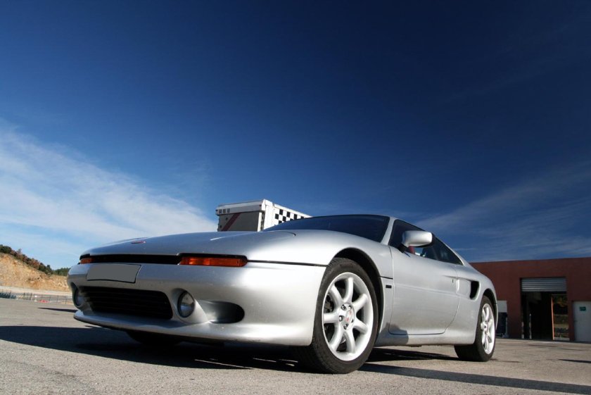 Автомобили Venturi 300 Atlantique