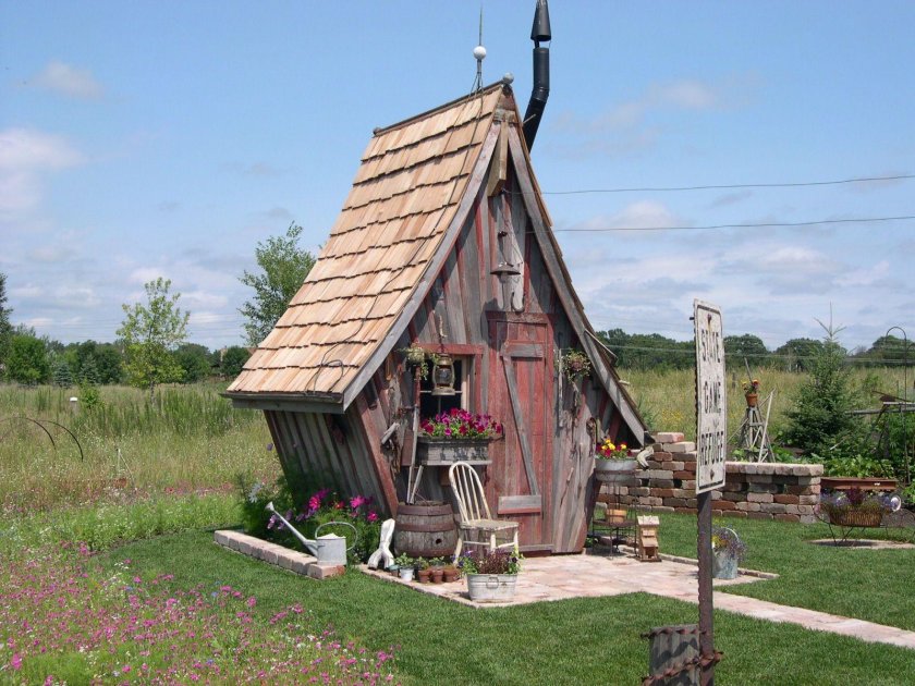 Оригинальный сарай