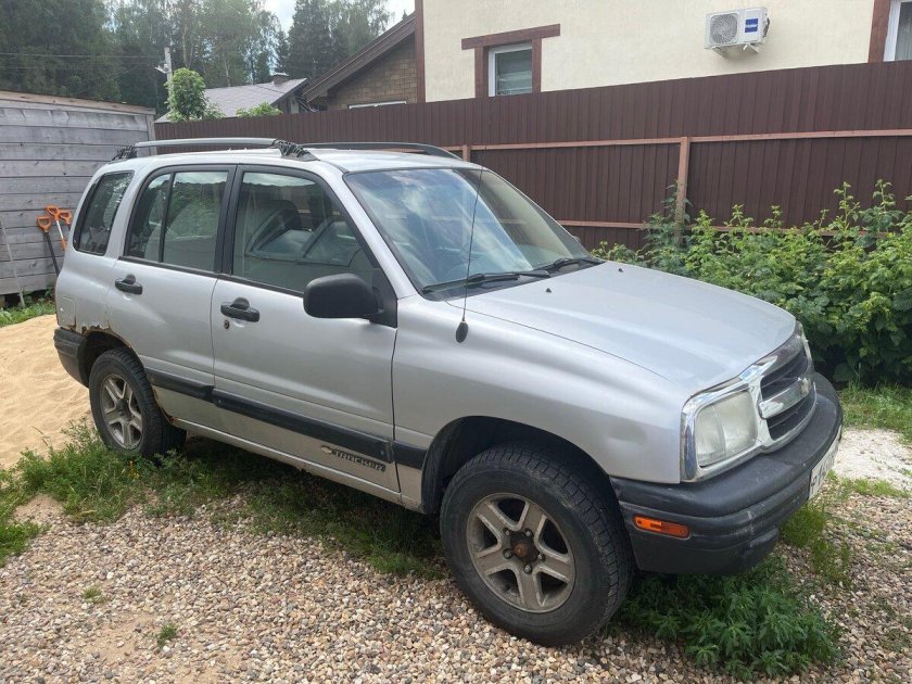 Chevrolet tracker 2002