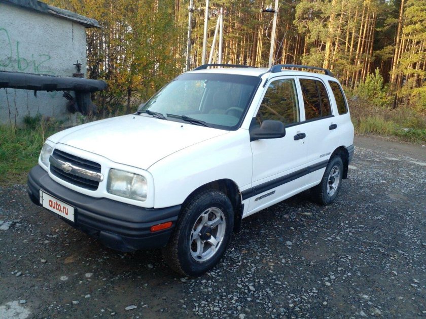 Chevrolet Tracker 2000