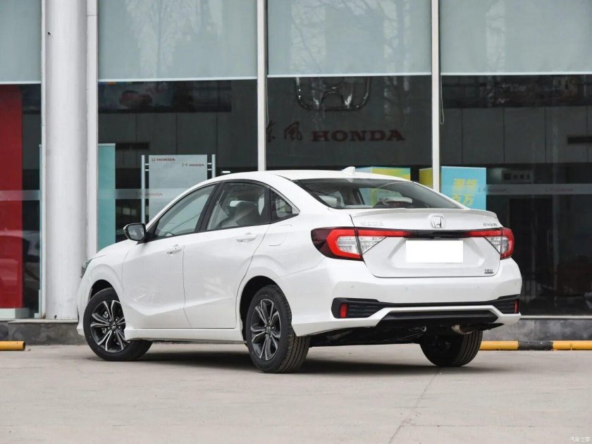 Honda седан