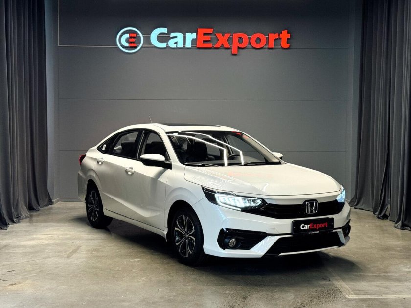 Белая хонда