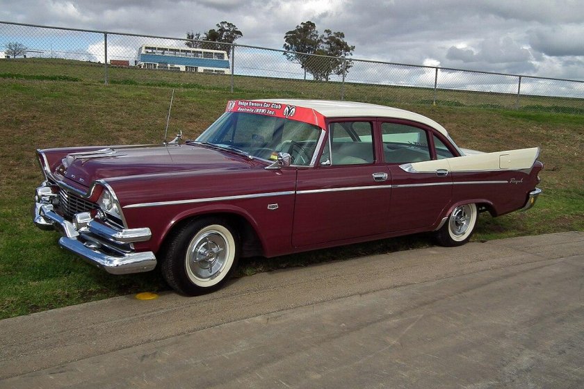 Dodge Custom Royal 1957