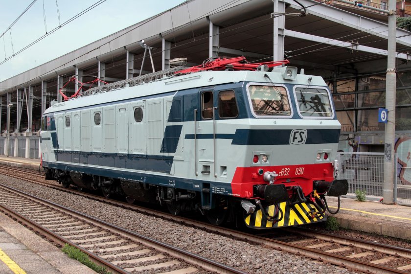 Электровоз e50