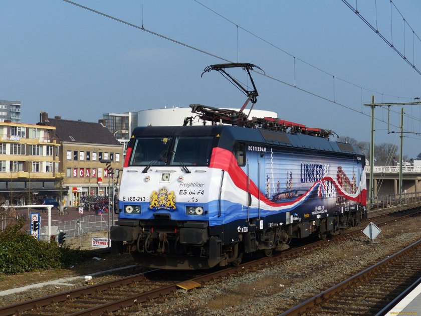 Электровоз br152