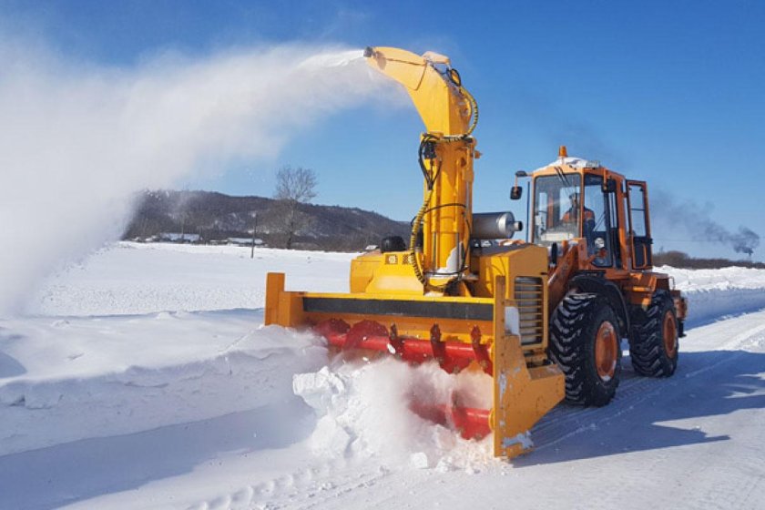 Снегоочиститель шнекороторный ДЭМ 133