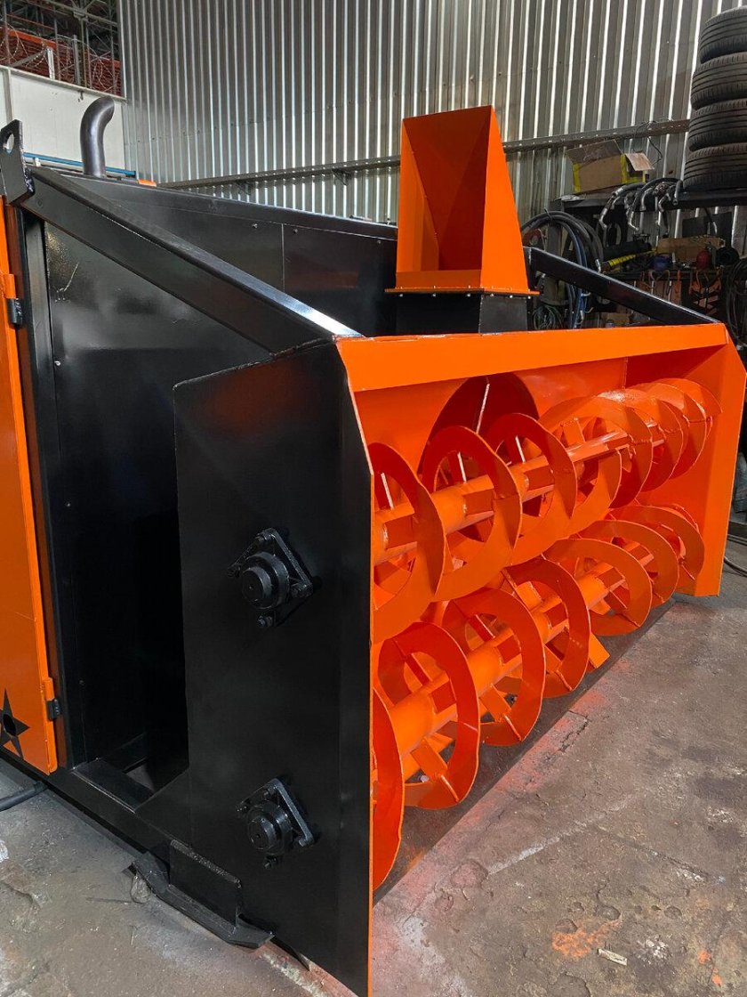 Снегоочиститель фрезерно-роторный фрс-2