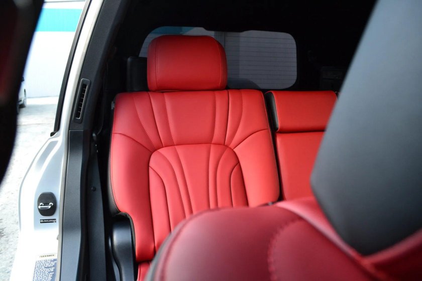 Красный салон ленд Крузер 200