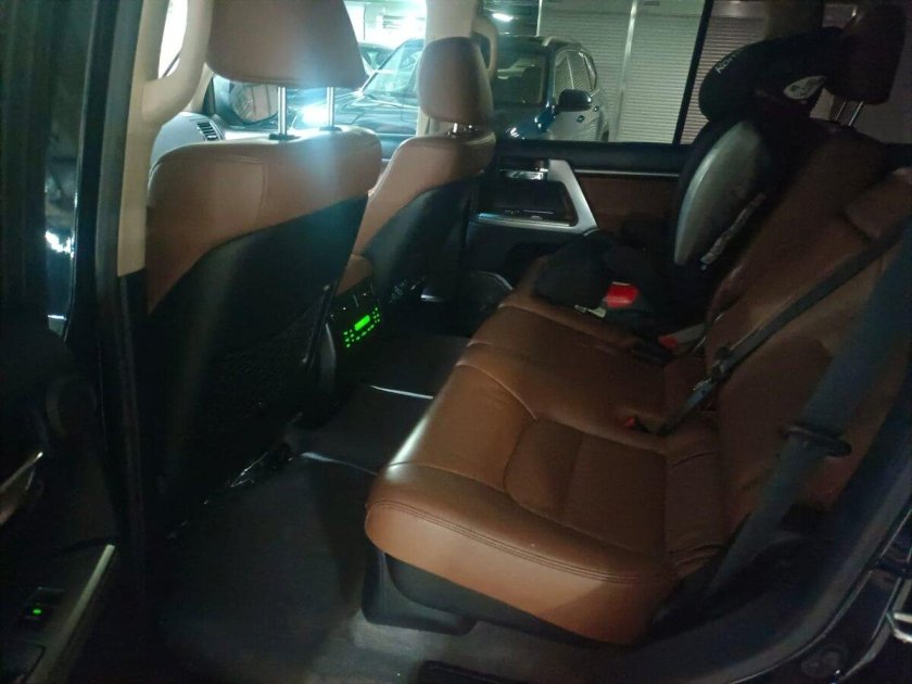 Toyota land cruiser 200 series