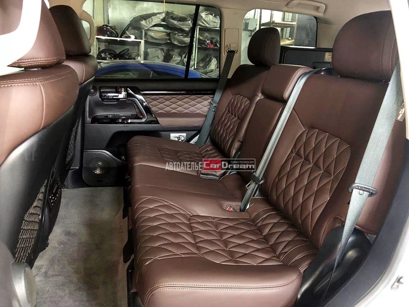 Toyota Land Cruiser 200 салон Brownstone