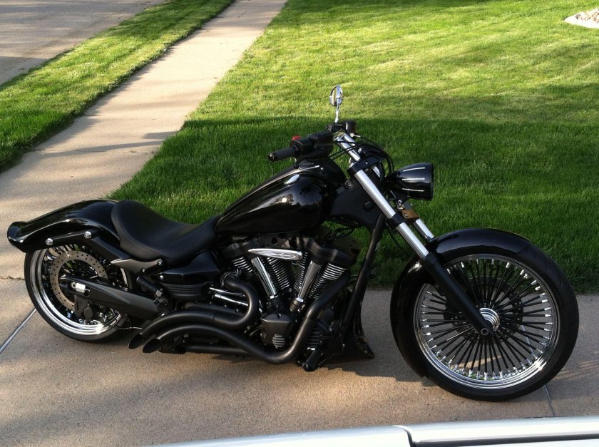 Yamaha xv1900 Raider