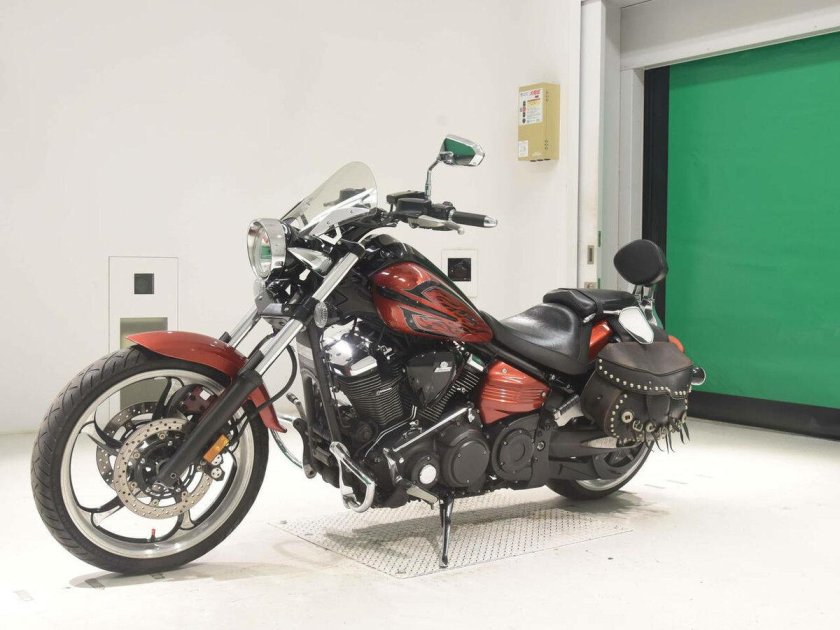 Yamaha xv1900 raider