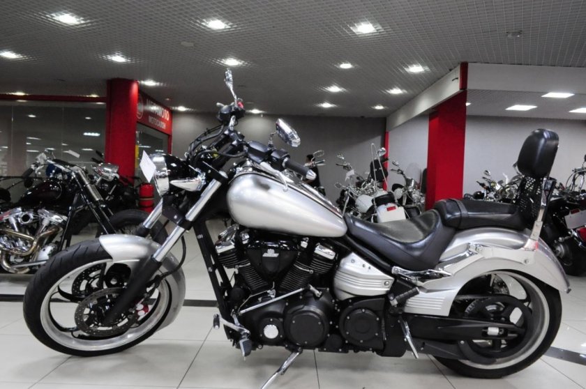 Yamaha xv1900 Raider