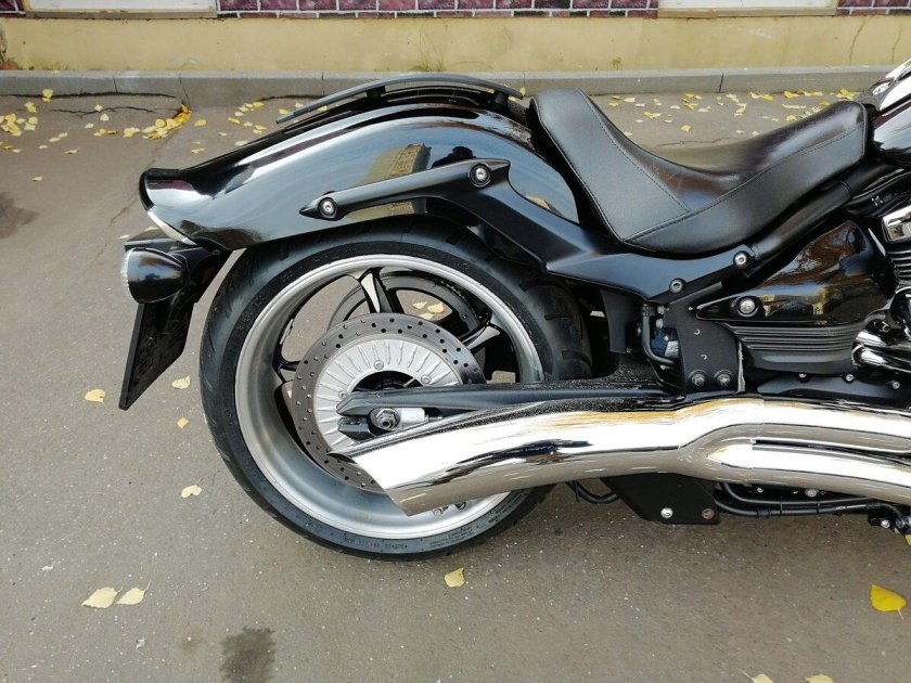 Yamaha xv1900 Raider