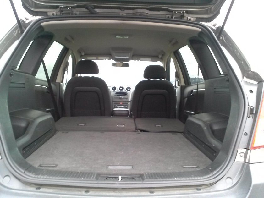 Chevrolet Captiva 2012 багажник