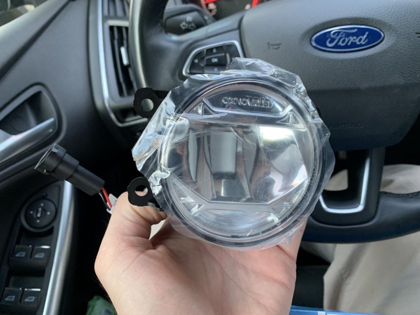 Лед ПТФ Форд фокус 3