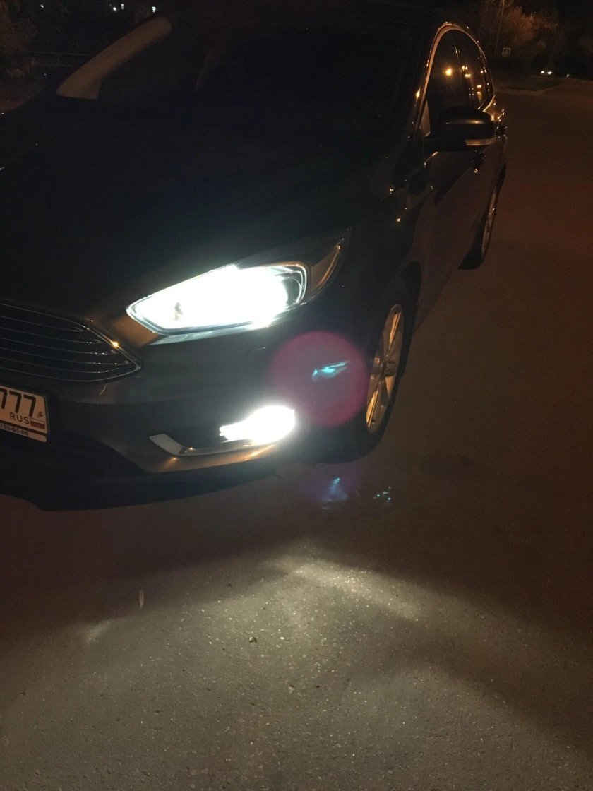 Форд фокус 3 Рестайлинг лампы в противотуманки