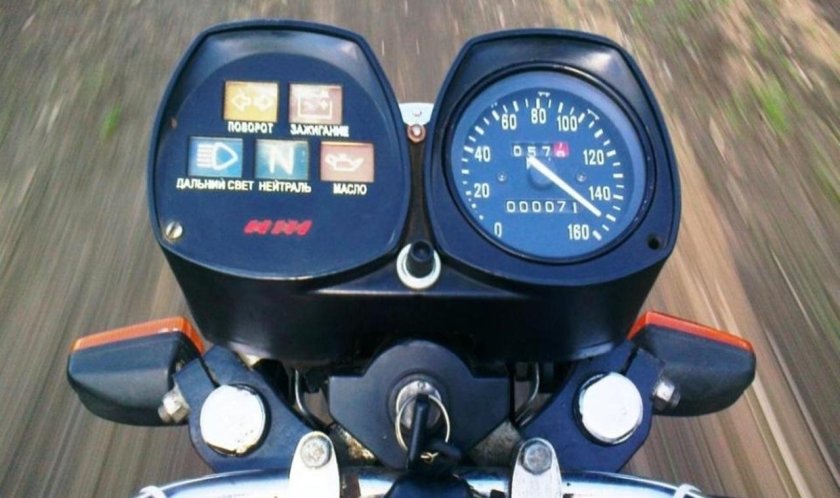 Спидометр мотоцикла ИЖ Юпитер 5