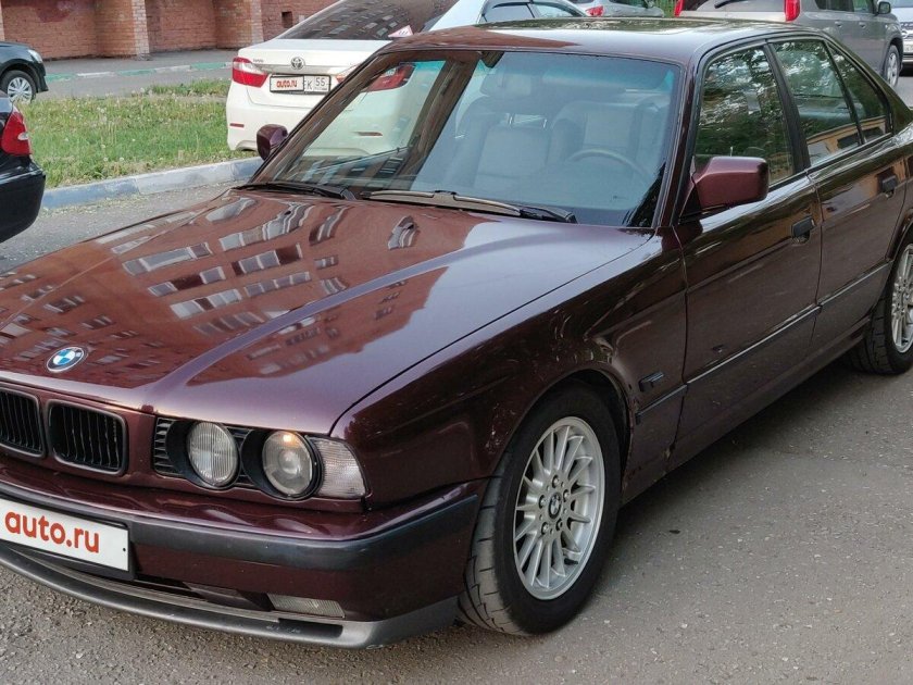 Бмв 535 1990