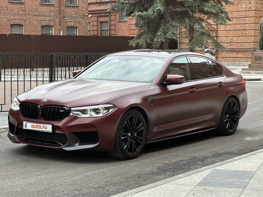 BMW m5 f90 LCI