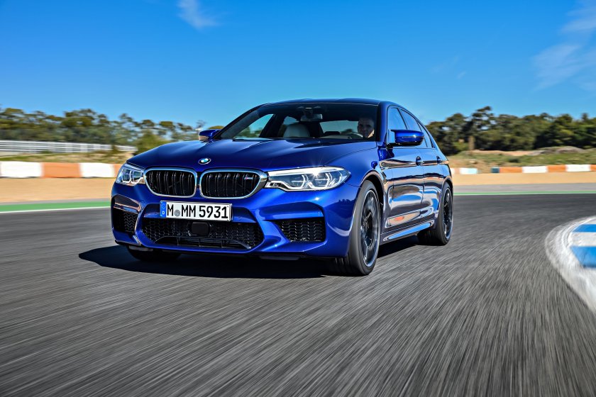 БМВ ф90 Компетишн