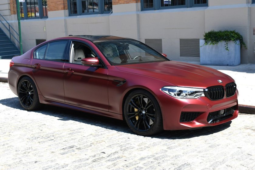 BMW m5 f90 first Edition