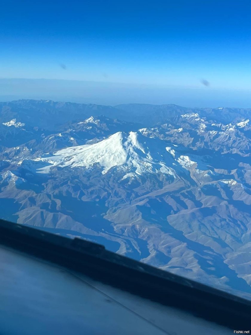 Кавказский хребет эльбрус с самолета