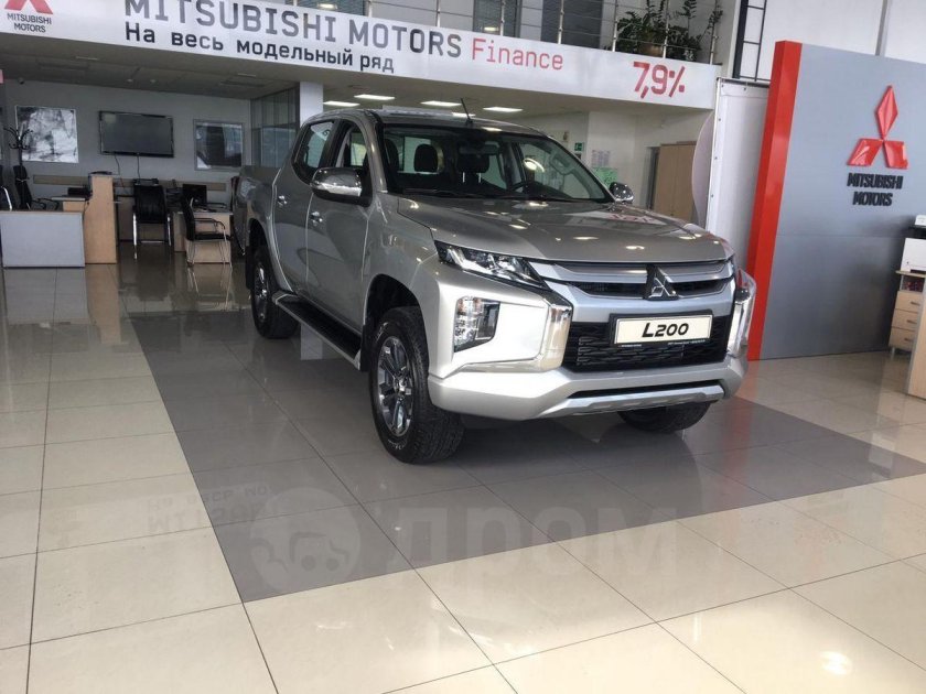 Mitsubishi l200 2021