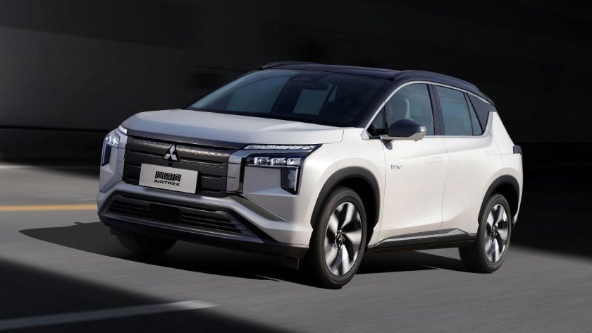 Мицубиси Аиртрек 2022