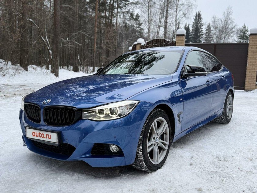 Синий бмв