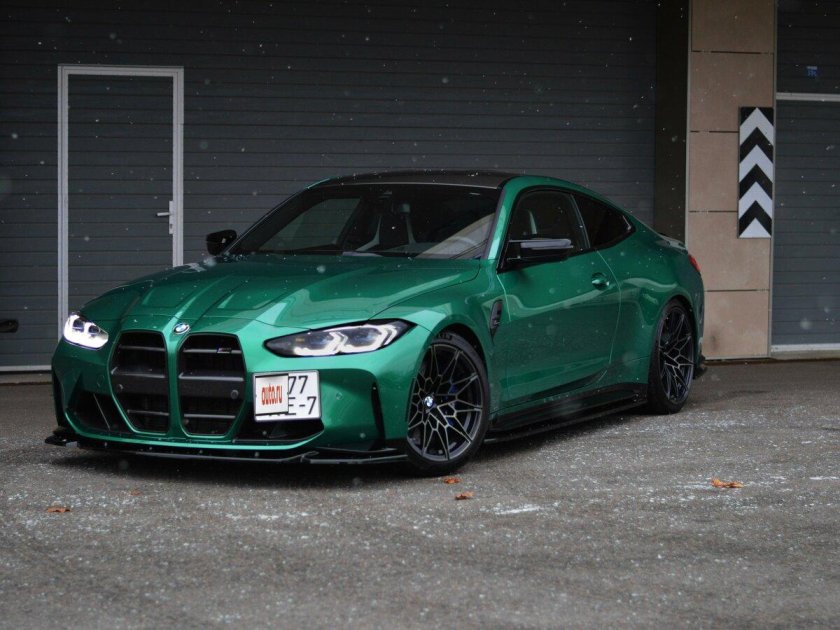 Bmw m 4 green