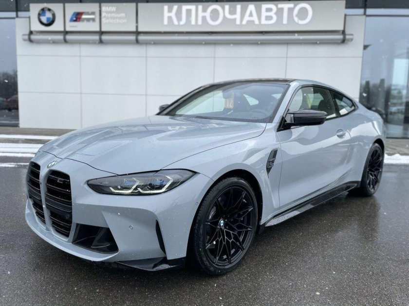 БМВ м4 2022