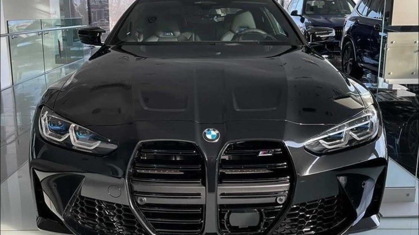 BMW m4 2021 черная