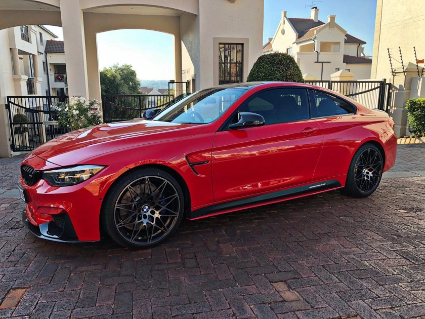 BMW m4 f82 Red