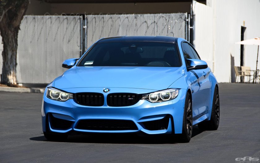 BMW m4 Blue