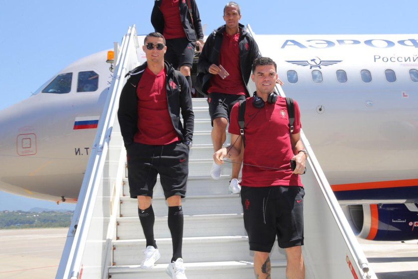 Сборная Португалии прилетела в Сочи