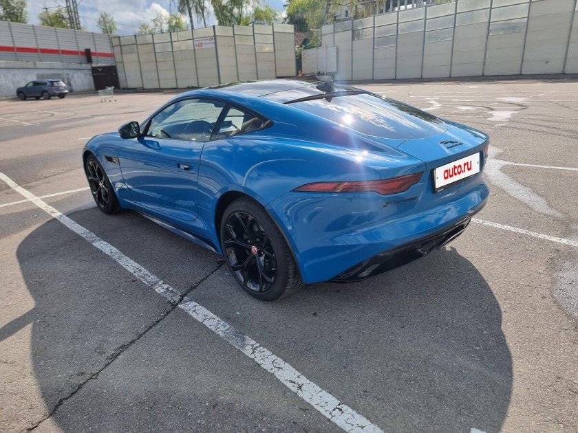 Голубой ягуар