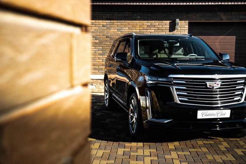 Кадиллак Эскалейд 5