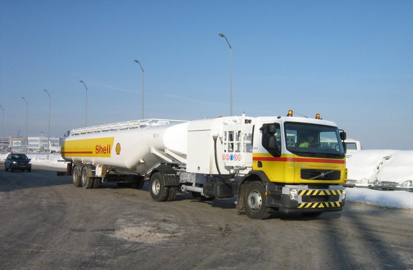 Топливозаправщик Аэродромный ТЗА-60