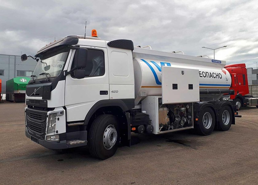 Топливозаправщики на базе Вольво