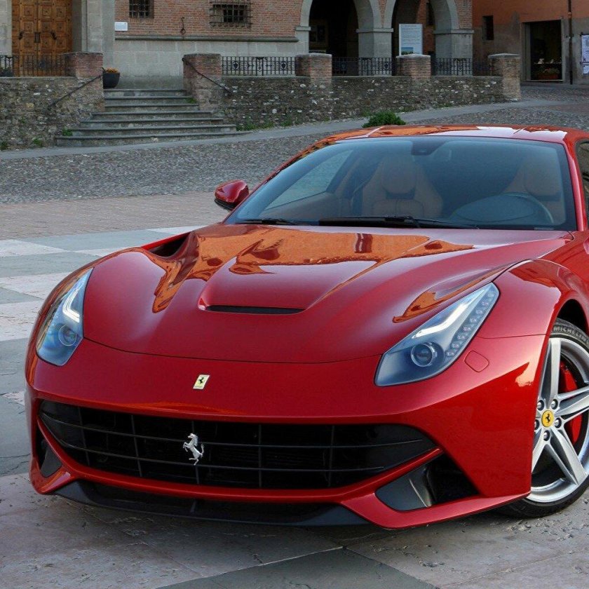 Феррари ф12 берлинетта