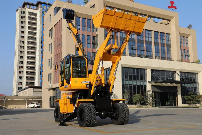 Backhoe loader