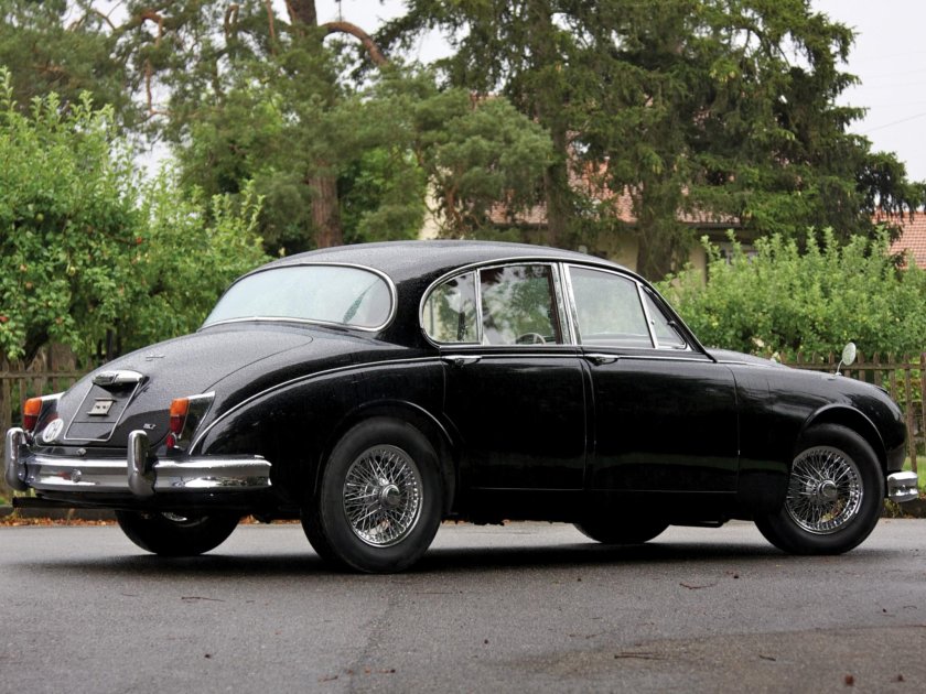 Jaguar Mark 2