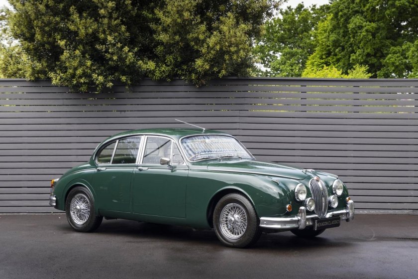 Jaguar Mark 2