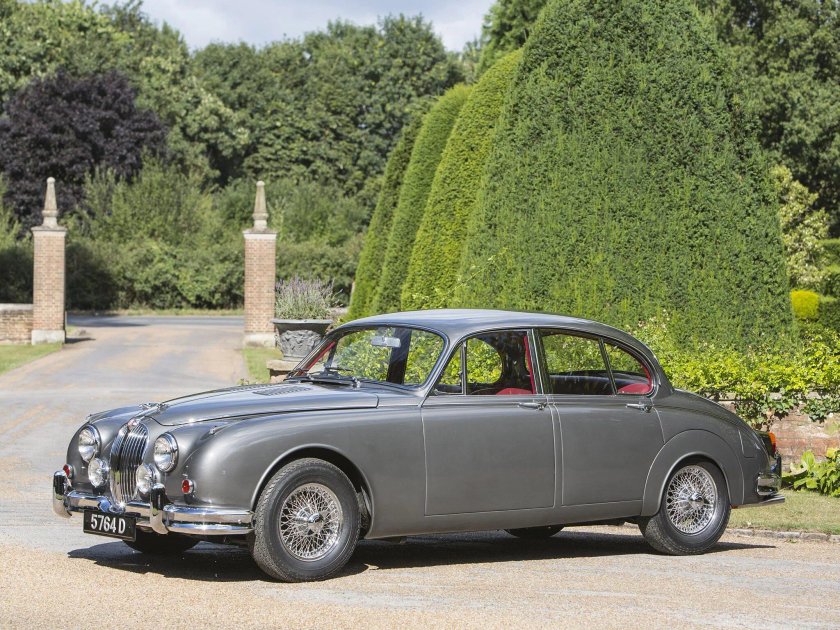 Jaguar Mark 2