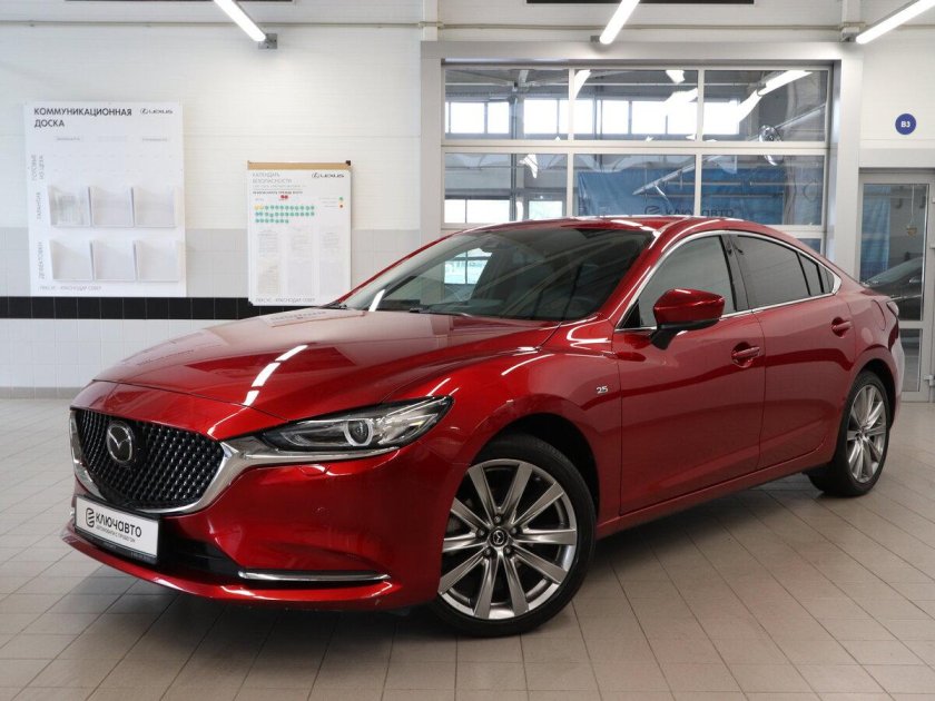 Мазда 6 красная